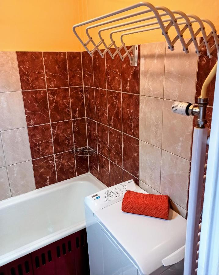 Sunny Apartment Budapest Luaran gambar